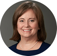 Lisa Maguire headshot